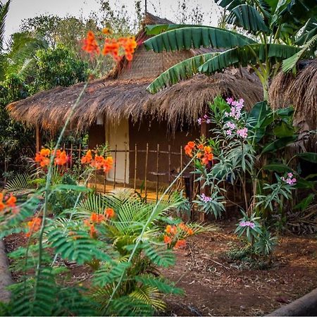 Banyan Tree Yoga Hotel Mandrem Ngoại thất bức ảnh