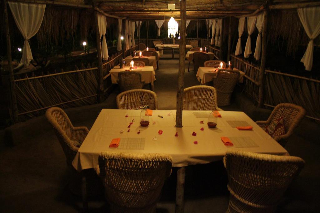 Banyan Tree Yoga Hotel Mandrem Ngoại thất bức ảnh